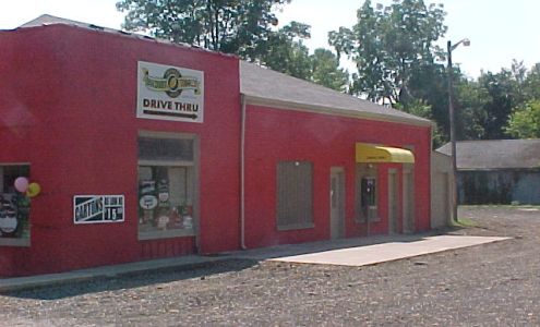 Smokers Host Discount Tobacco