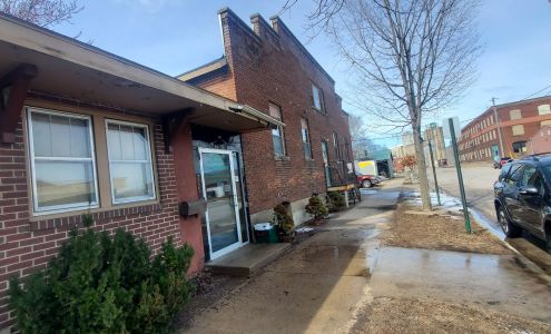 Riverland Auctions & Thrift Store