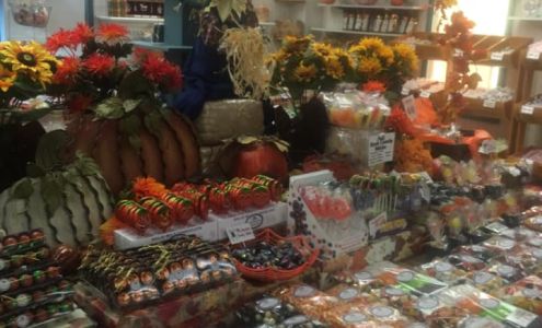 Huckleberry's Candies