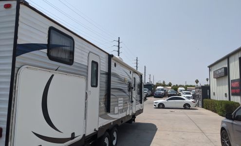 Ultimate Collision & RV