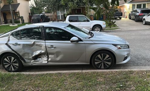 Alfredo Collision Repair