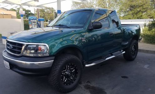 Del Valle Auto & AC Repair