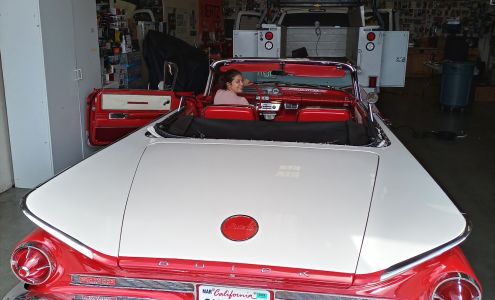 Amezcua Stereos & Electrical Repair