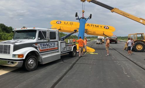 Tracy's Towing & Body Shop