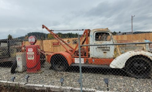 Grumpy's Towing