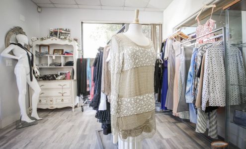 Nouvelle Bridal Boutique