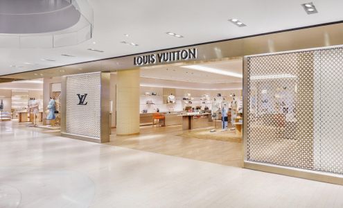 Louis Vuitton Beverly Hills Saks
