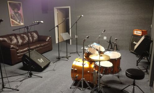 Center Stage Music North Bellmore