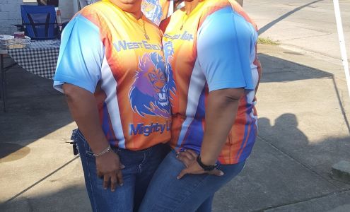 Black & White Photography, Inc. and Design Center