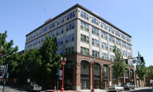 Fifth Avenue Place Apartments