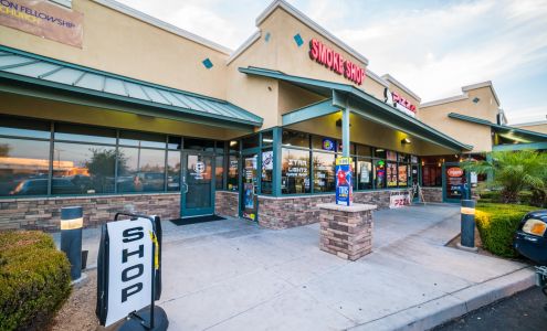 Star Lights Smoke Shop