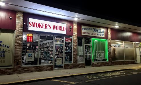 Smoker's World Storrs