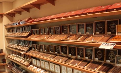 Perdomo Cigars & Lounge