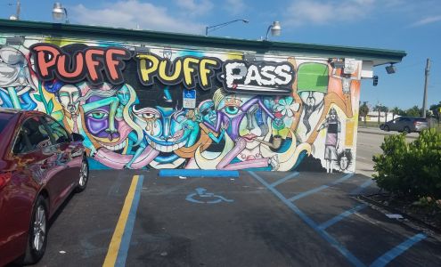 Puff n Pass Smoke & Vape Shop