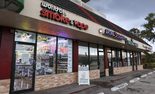 World of Smoke & Vape - Aventura
