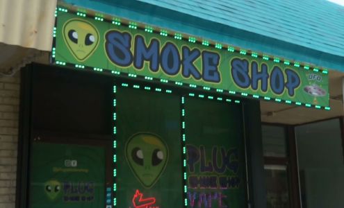 Plug Smoke Shop