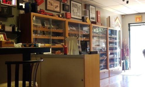 Bill's La Habana Cigar Club