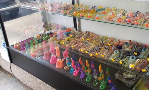 3 Brothers Smoke Shop