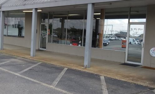 Ye Ole Pipe Shoppe & Cigar Lounge