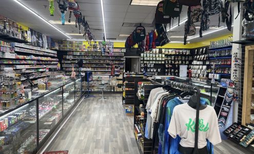 Tobacco and vape Lynnhaven