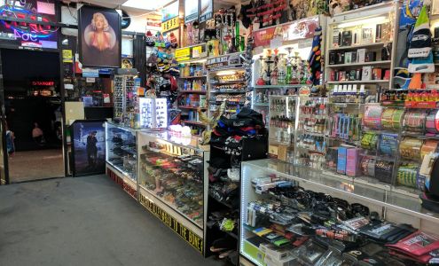 Discount Cigar & Cigarette