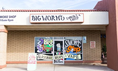 Big Worms Smoke Shop