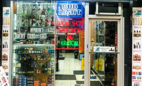 Zee Smoke & Convenience inc