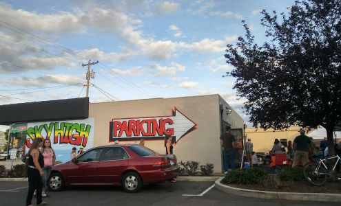 Sky High Smoke N Accessories