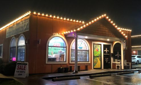 Green Daze Glass & Smoke Shop