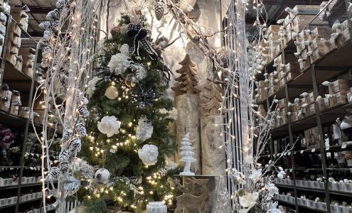 Shinoda Design Center