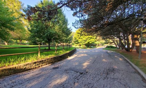 Lakeview Center at Gillson Park