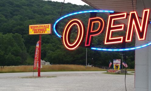 Wholesale Fireworks Outlet Cedar Grove