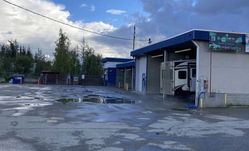 University Avenue Truck & Car Wash Fairbanks