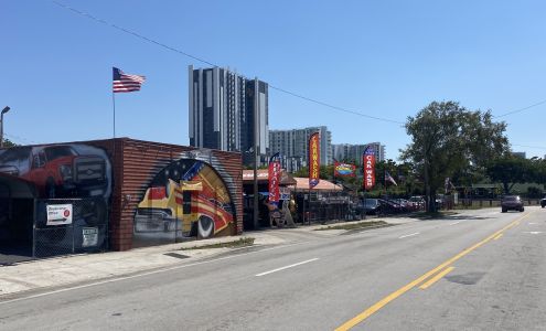 BIG BOYS HAND CAR WASH