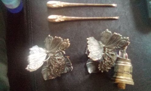 Journeyman Antiques & Gifts