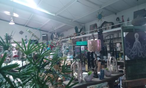 Savannah's Secret Gardens