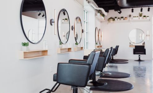 Chris Lane Salon Spa