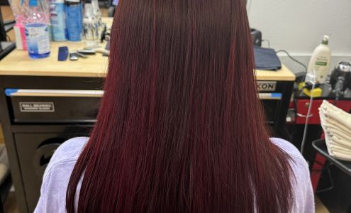 Super Q Cuts Hair Salon 1339 State Ave, Marysville Washington 98270