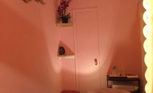 Lili Bodywork 32-03 Broadway 2nd floor, Astoria New York 11106