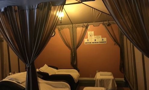 Foot Reflexology by Zen Spa Massage Therapy