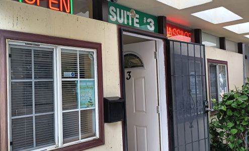 AsianWest Massage 12570 Brookhurst St #3, Garden Grove California 92840