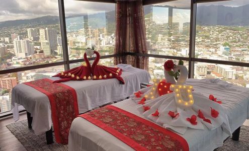 Sakura Massage & Spa