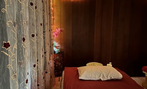 Pure Thai Acupressure & Massage 45 Camino Alto #202, Mill Valley California 94941