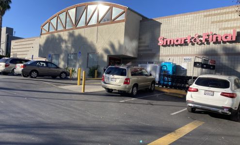 Smart & Final