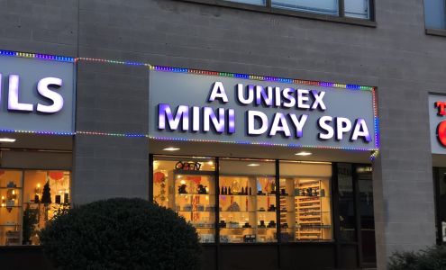 Glam A Unisex Mini Day Spa