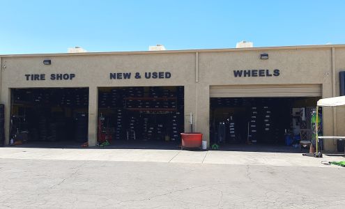 Llantera Castillo LLC