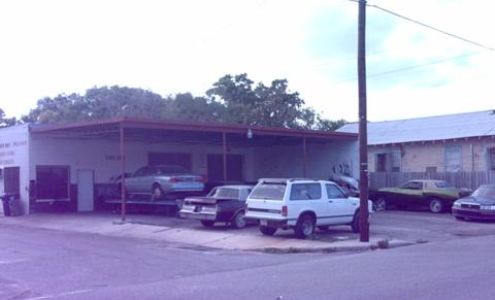 Dave & Son Auto Body & Repair