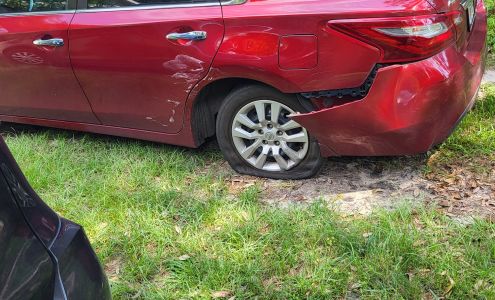 Wally's Collision Center