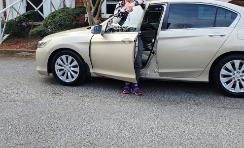 Esquire Automotive LLC