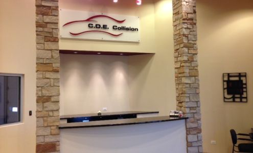 CDE Collision Center-Chicago 5710